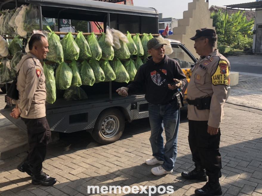 Unik, Polisi di Jombang Sulap Mobil Patroli Jadi Gerobak Sayur